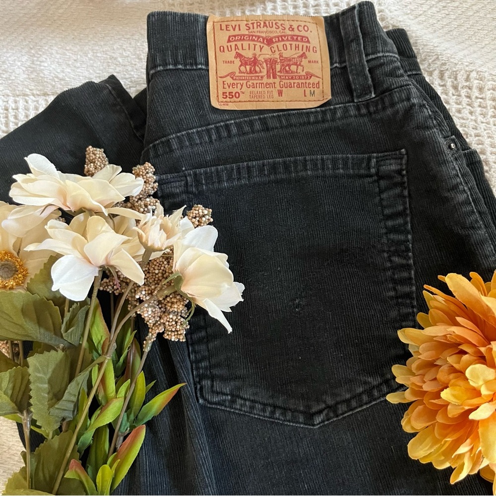 Levi’s 550 black corduroy pants micro petite vintage y2k 8 relaxed tapered gray
